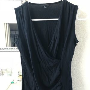 Sleeveless black shirt